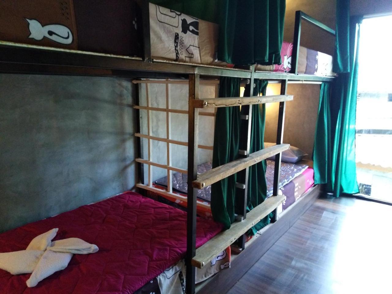 Phayam Hostel Ко Паям Екстериор снимка