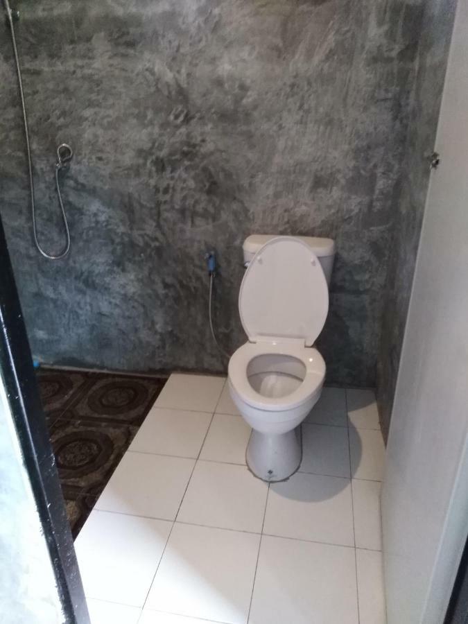 Phayam Hostel Ко Паям Екстериор снимка