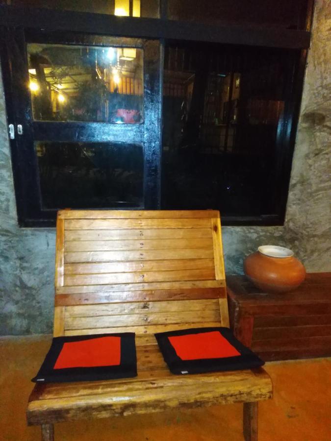 Phayam Hostel Ко Паям Екстериор снимка