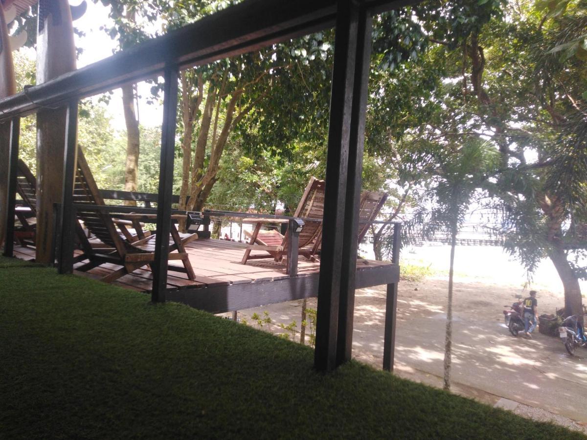 Phayam Hostel Ко Паям Екстериор снимка